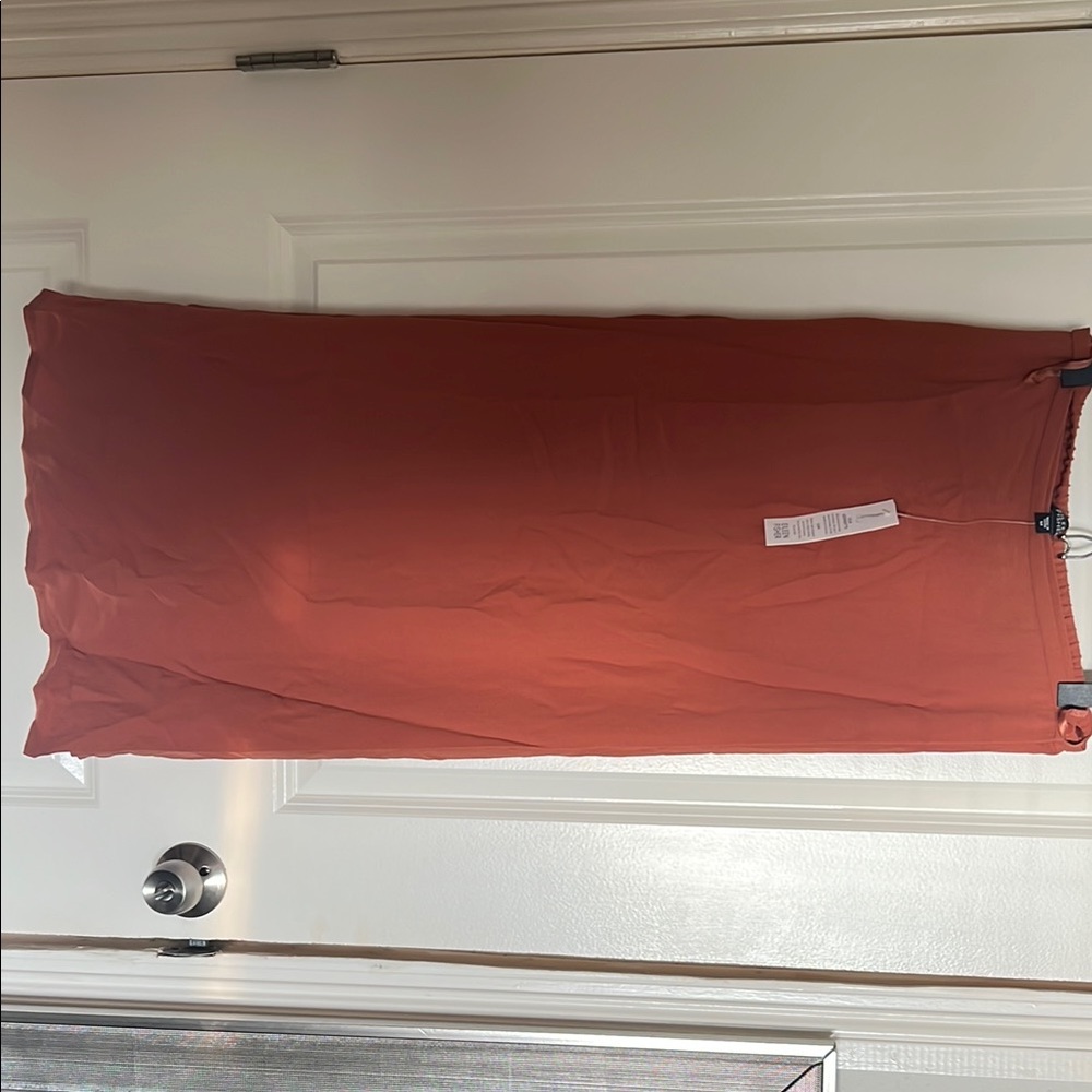 100% Silk Elegant Rust Skirt NWT